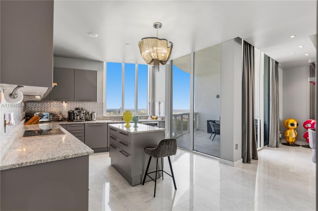 For Sale: $2,650,000 (3 beds, 3 baths, 2558 Square Feet)