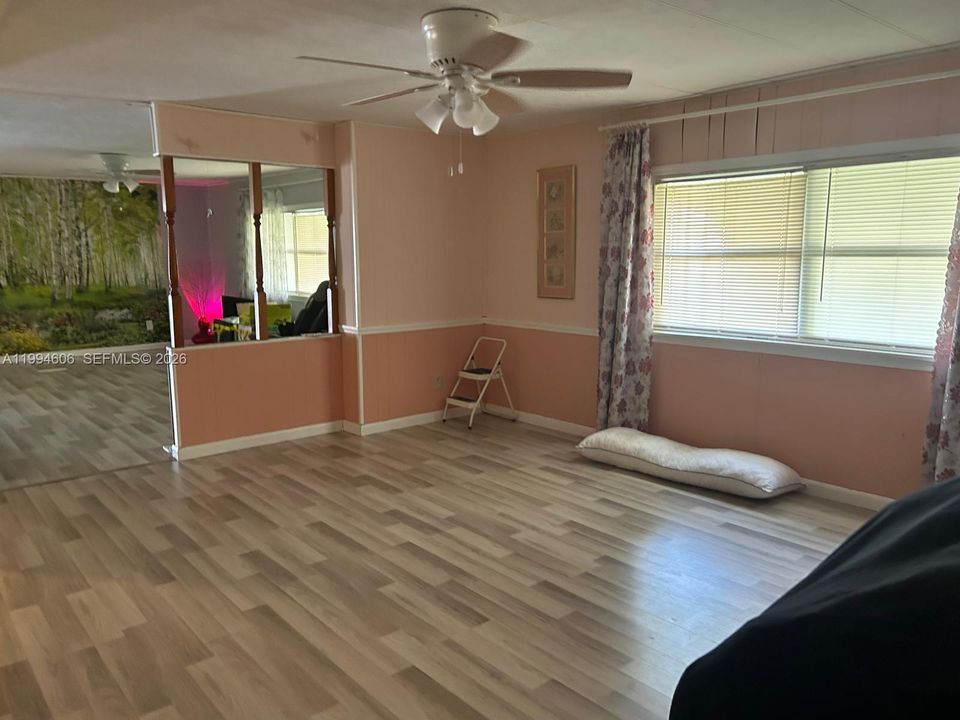 En Venta: $60,000 (2 camas, 2 baños, 1500 Pies cuadrados)