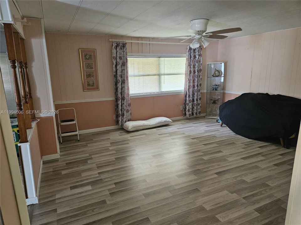 En Venta: $60,000 (2 camas, 2 baños, 1500 Pies cuadrados)