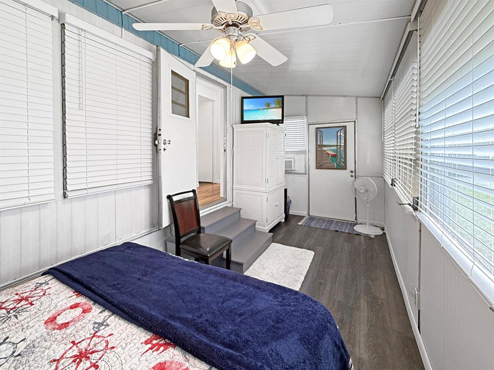 Mobile home - 9296 sw michelle drive stu