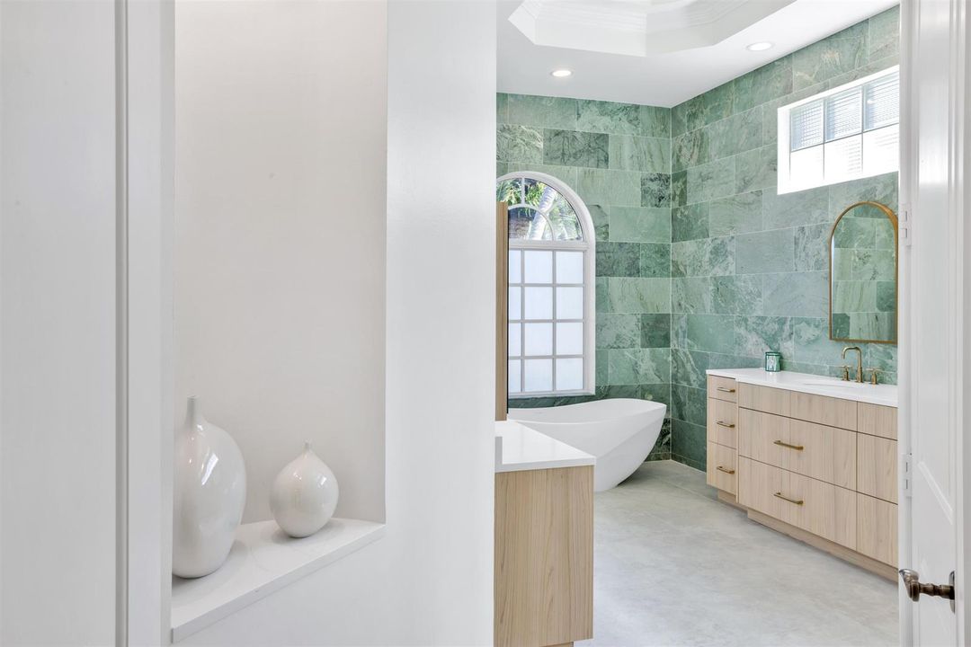 PRIMARY_BATHROOM_DETAIL_EB