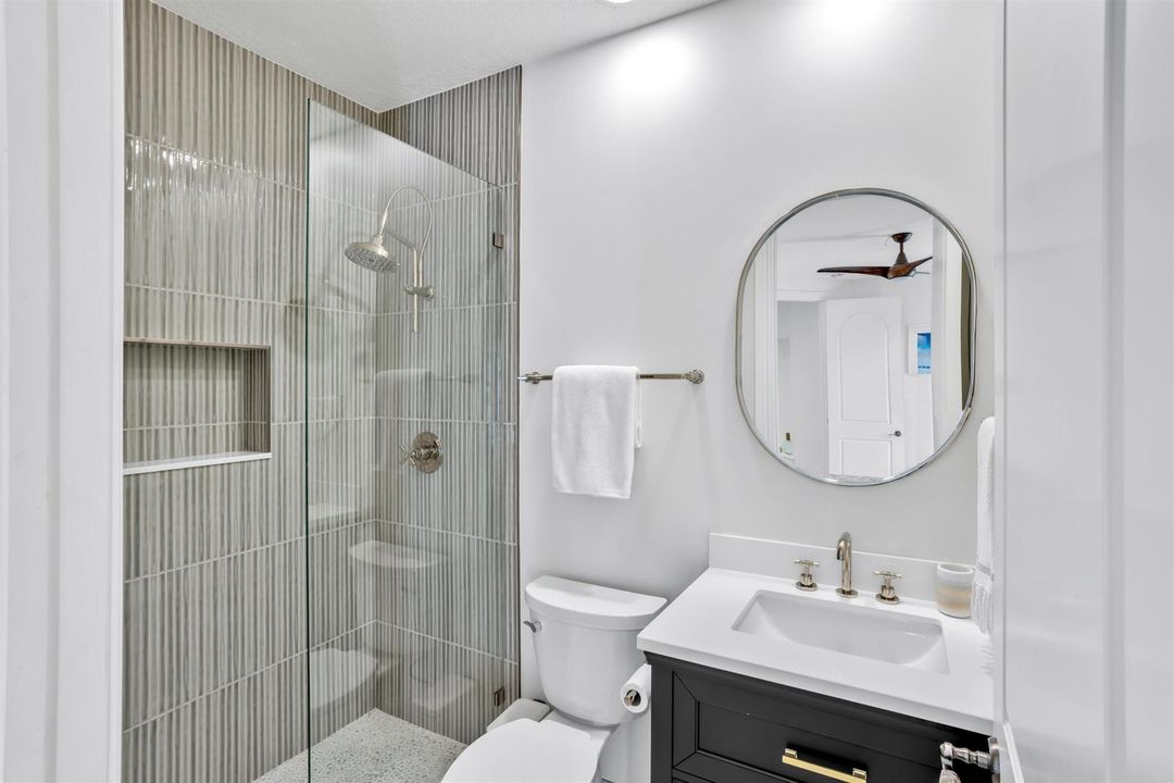 BATHROOM_3_EB
