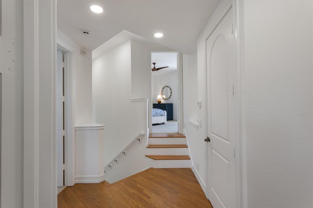 HALLWAY_DETAIL_EB