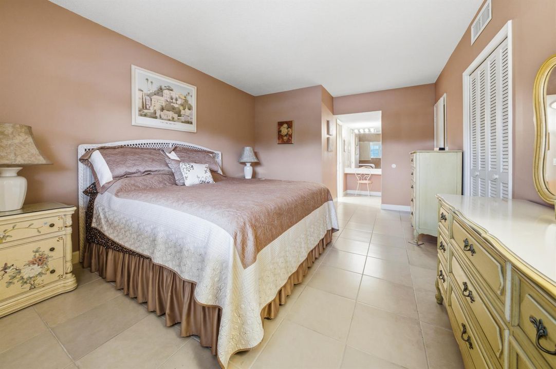3100 N Palm Aire Dr Pompano Beach, Fl