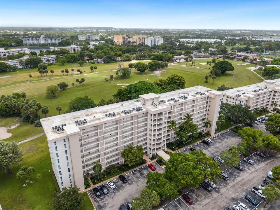 3100 N Palm Aire Dr Pompano Beach, Fl