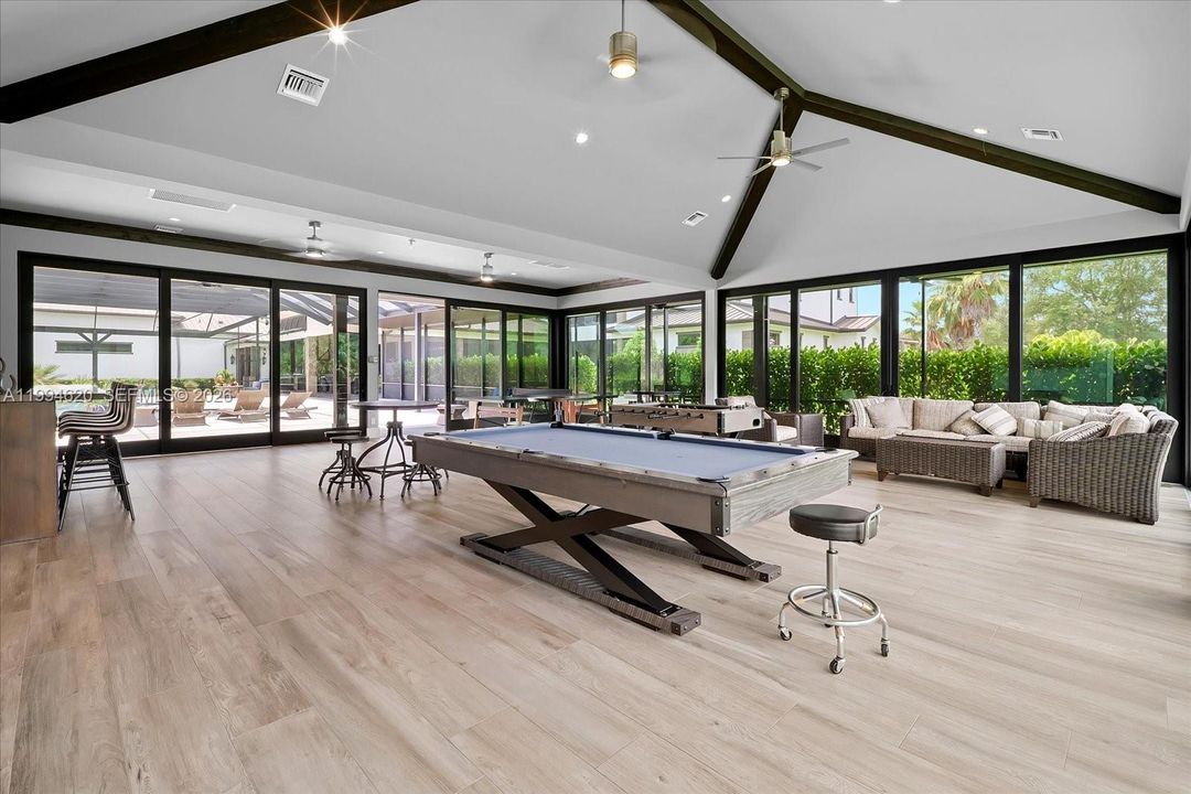 For Sale: $26,495,000 (6 beds, 6 baths, 11189 Square Feet)