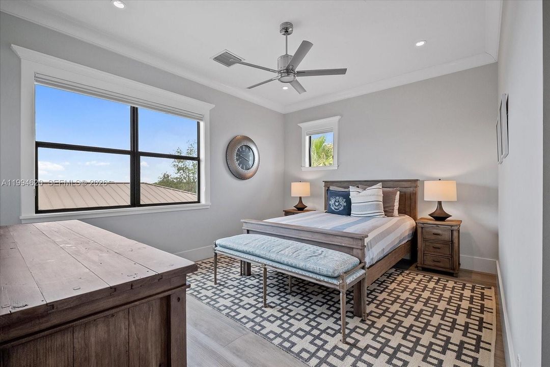 For Sale: $26,495,000 (6 beds, 6 baths, 11189 Square Feet)