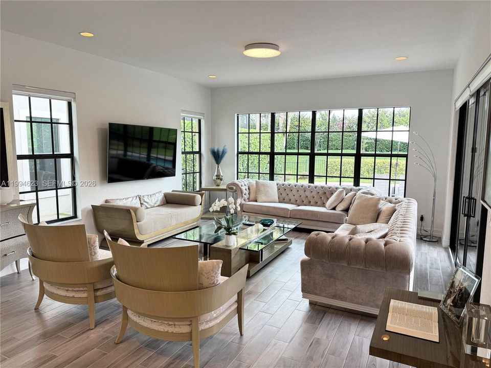 2nd living room