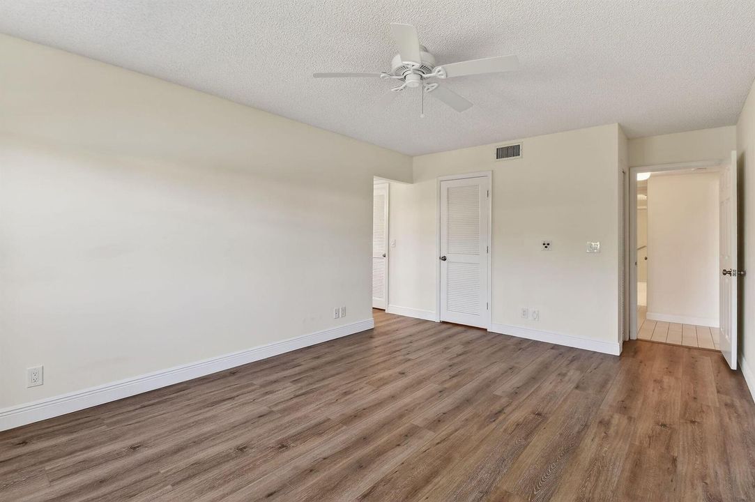 17081WaterbendDr#128(21)