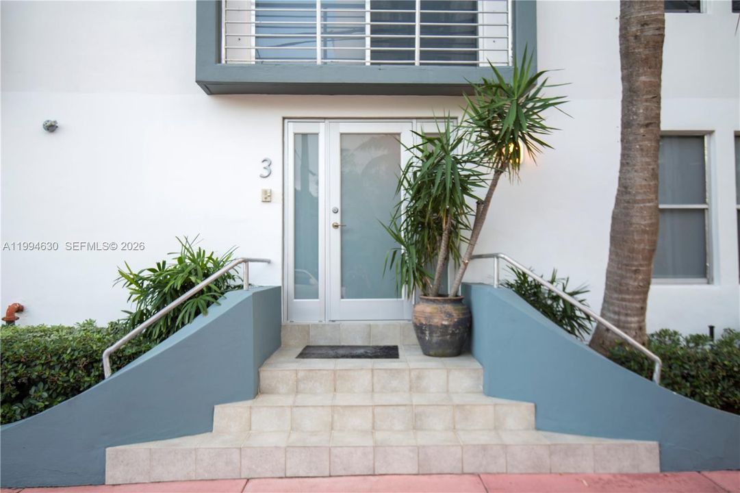 En Venta: $2,500,000 (3 camas, 3 baños, 1574 Pies cuadrados)