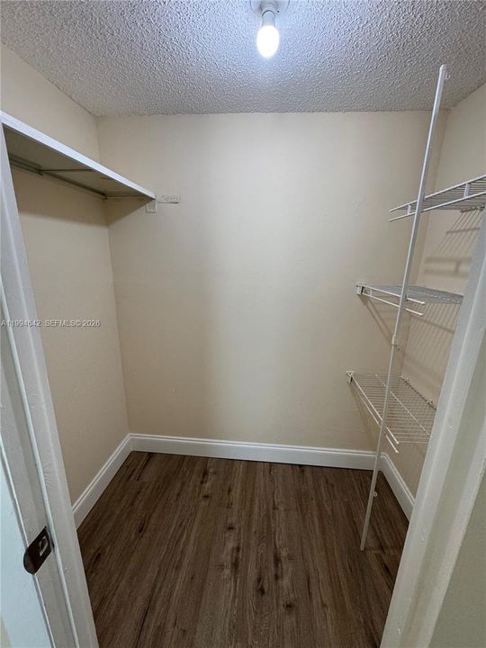 Недавно арендовано: $1,550 (2 спален, 1 ванн, 1075 Квадратных фут)