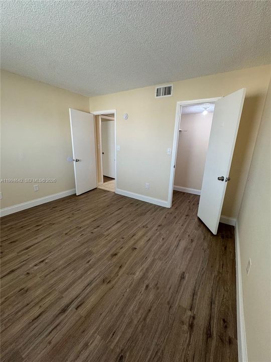 Недавно арендовано: $1,550 (2 спален, 1 ванн, 1075 Квадратных фут)