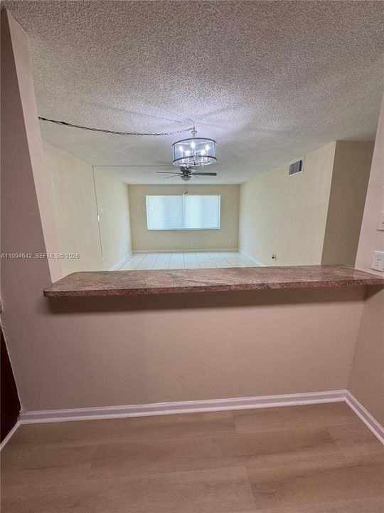 Недавно арендовано: $1,550 (2 спален, 1 ванн, 1075 Квадратных фут)