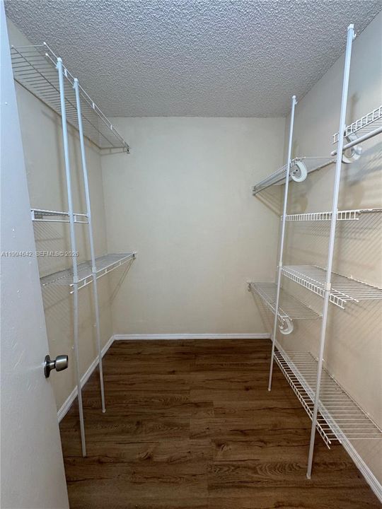 Недавно арендовано: $1,550 (2 спален, 1 ванн, 1075 Квадратных фут)