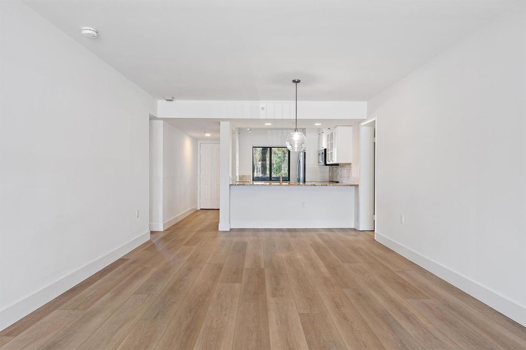 1501 Marina Isle Way 202-13