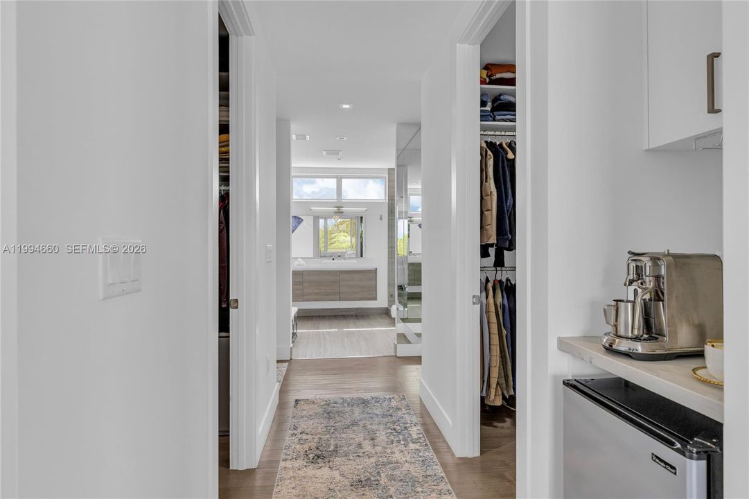 En Venta: $2,900,000 (5 camas, 5 baños, 3810 Pies cuadrados)