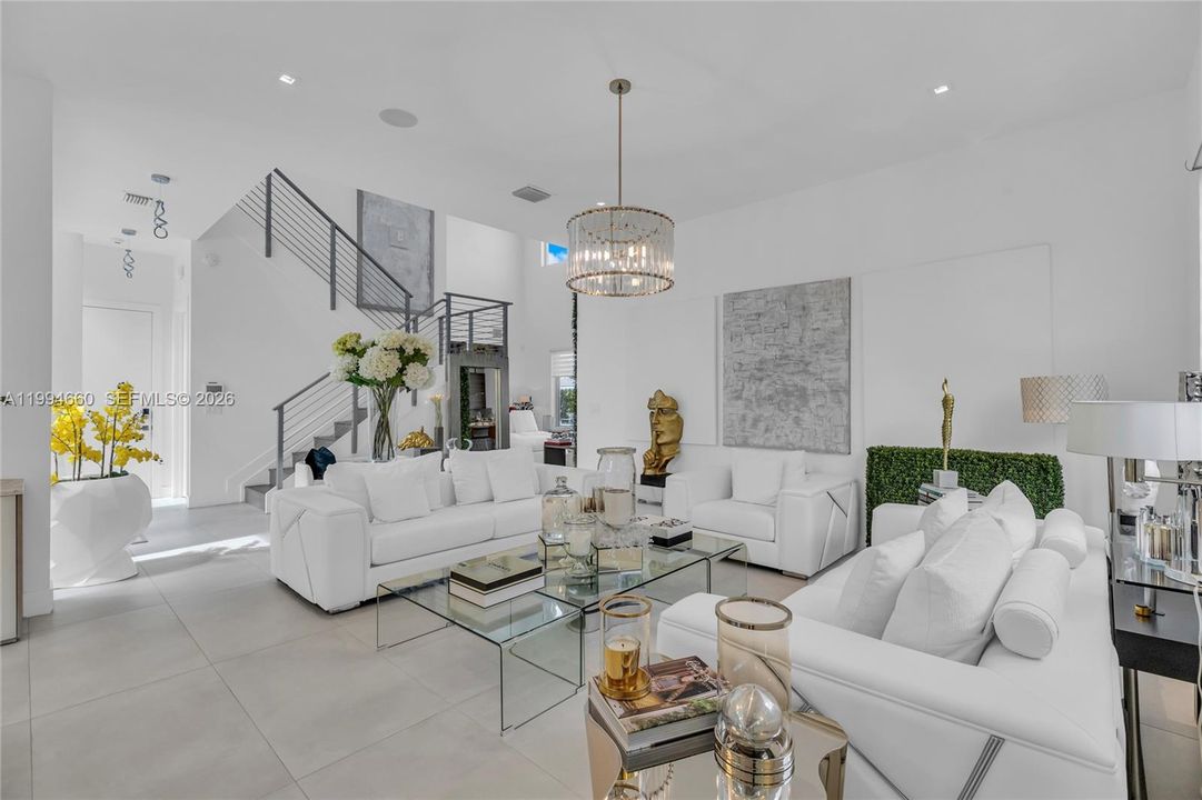 En Venta: $2,900,000 (5 camas, 5 baños, 3810 Pies cuadrados)