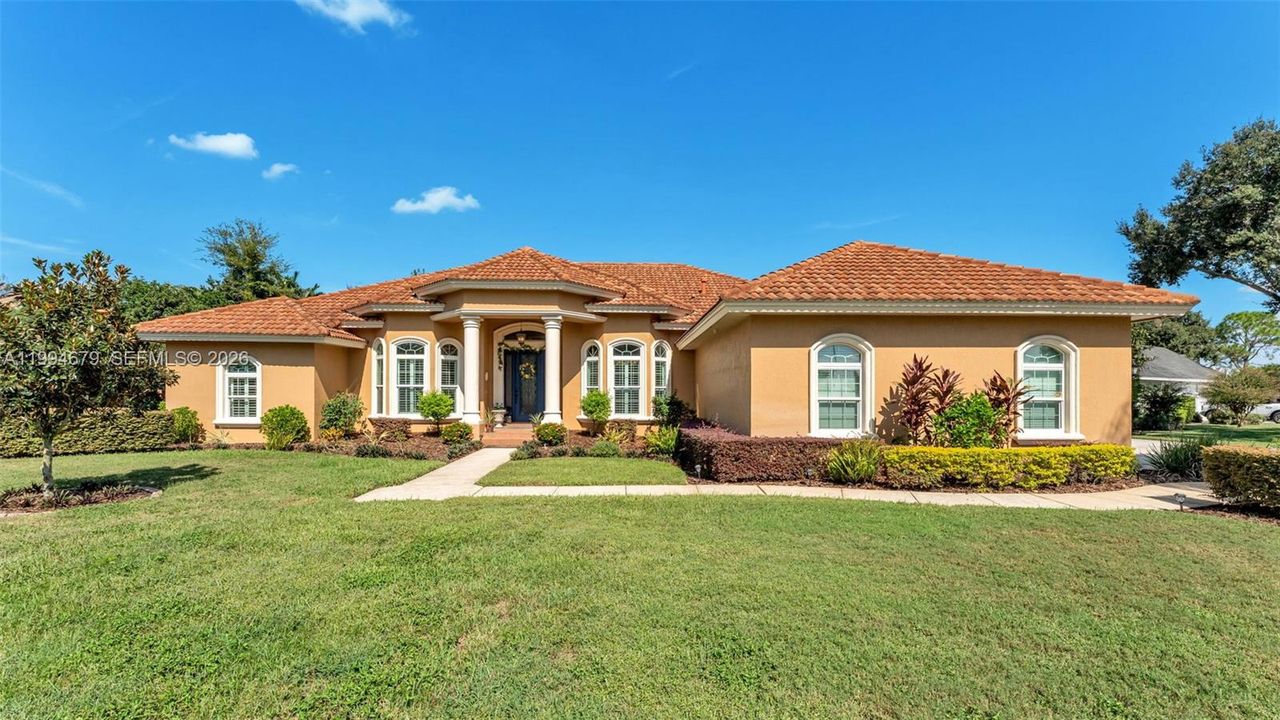 For Sale: $720,000 (4 beds, 4 baths, 2961 Square Feet)