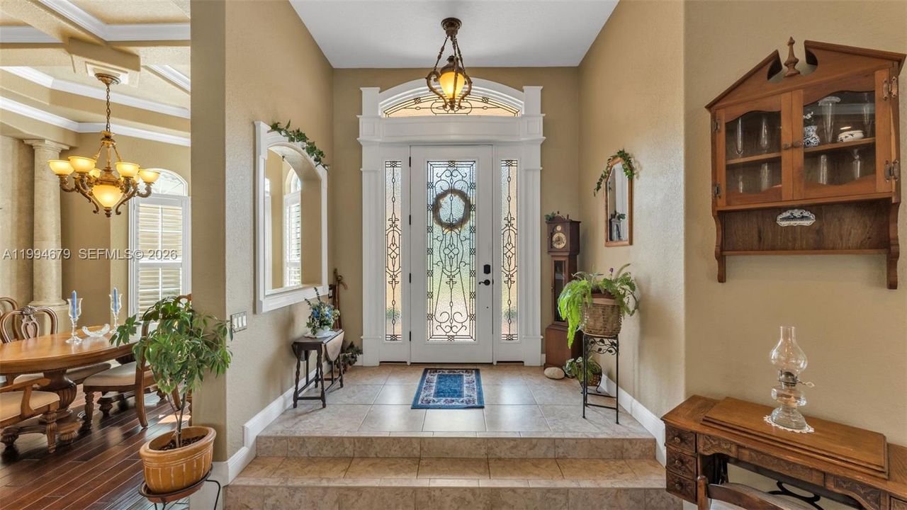 For Sale: $720,000 (4 beds, 4 baths, 2961 Square Feet)