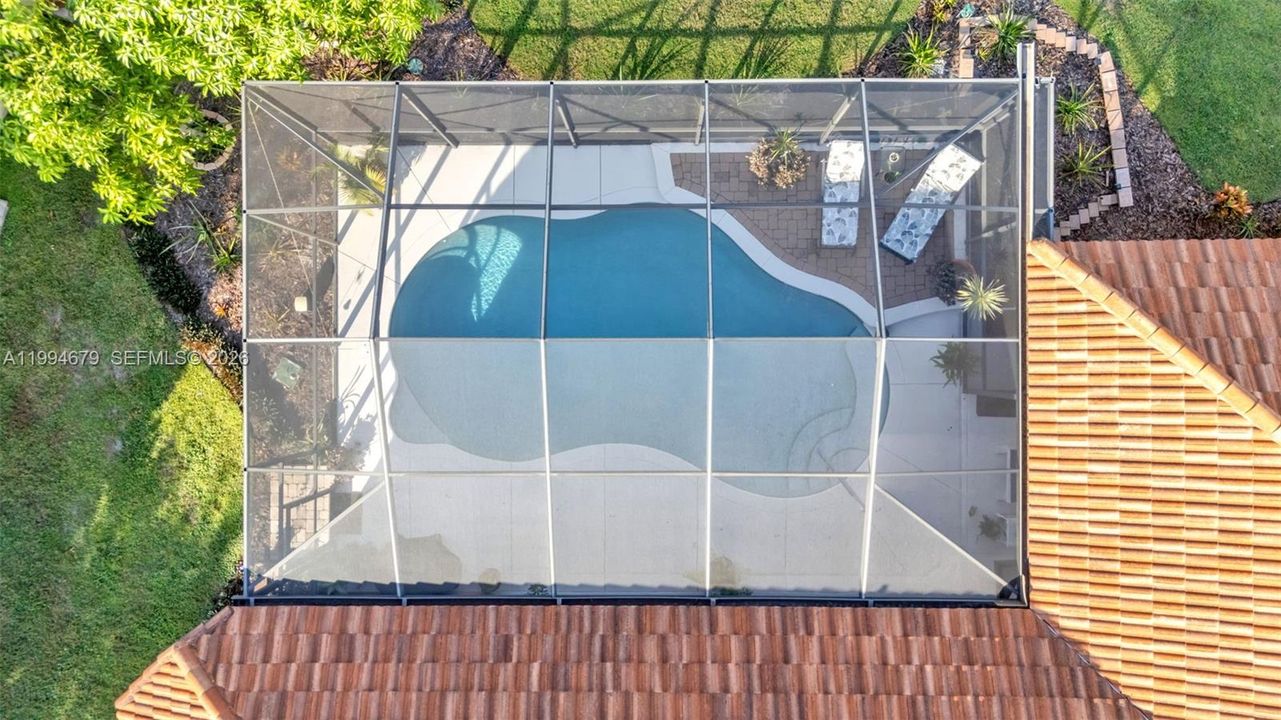 For Sale: $720,000 (4 beds, 4 baths, 2961 Square Feet)