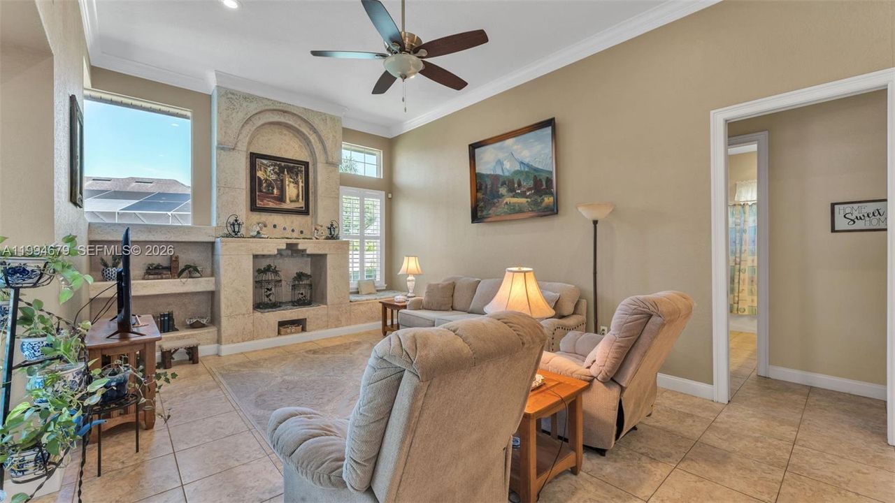For Sale: $720,000 (4 beds, 4 baths, 2961 Square Feet)
