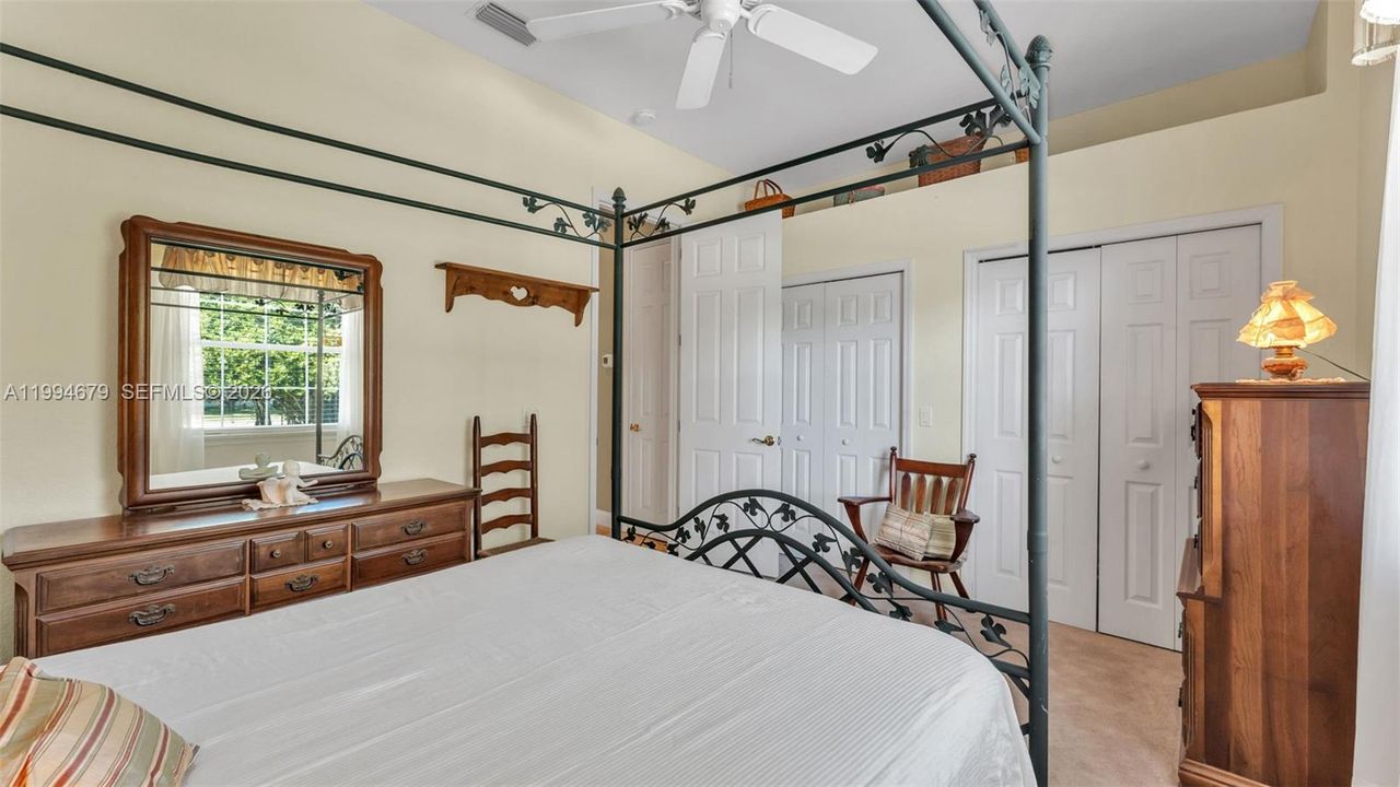 For Sale: $720,000 (4 beds, 4 baths, 2961 Square Feet)