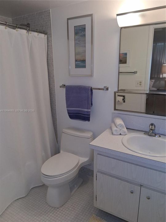 For Sale: $169,000 (2 beds, 2 baths, 1056 Square Feet)