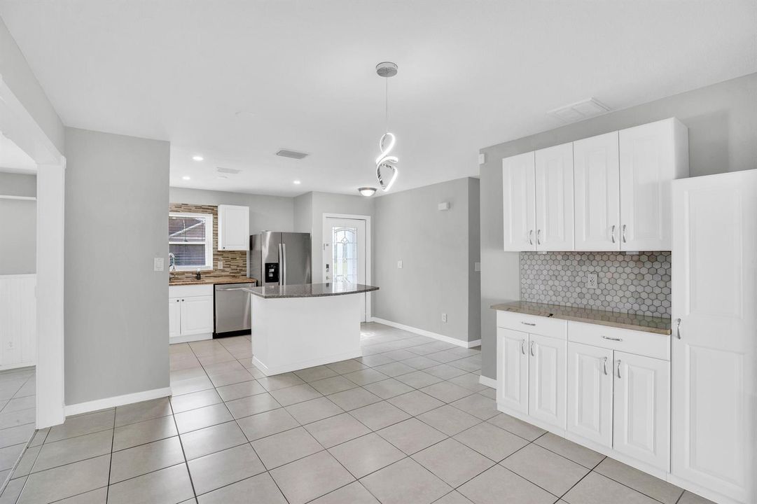 2255 15th Ave Sw (19)