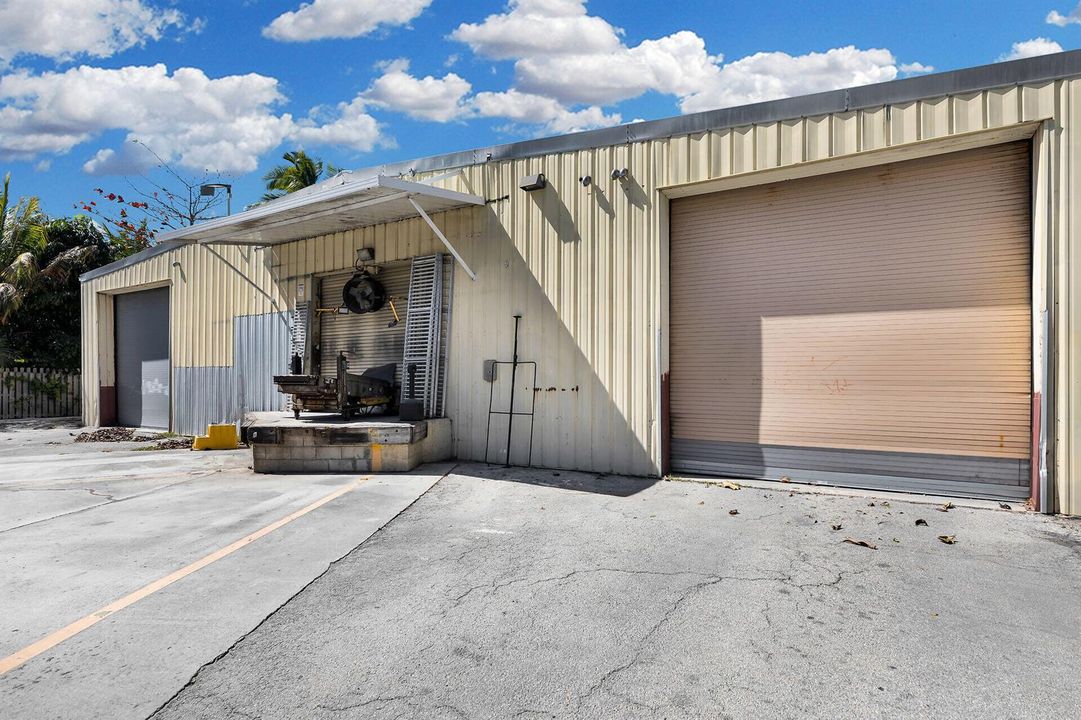 5 Loading Doors