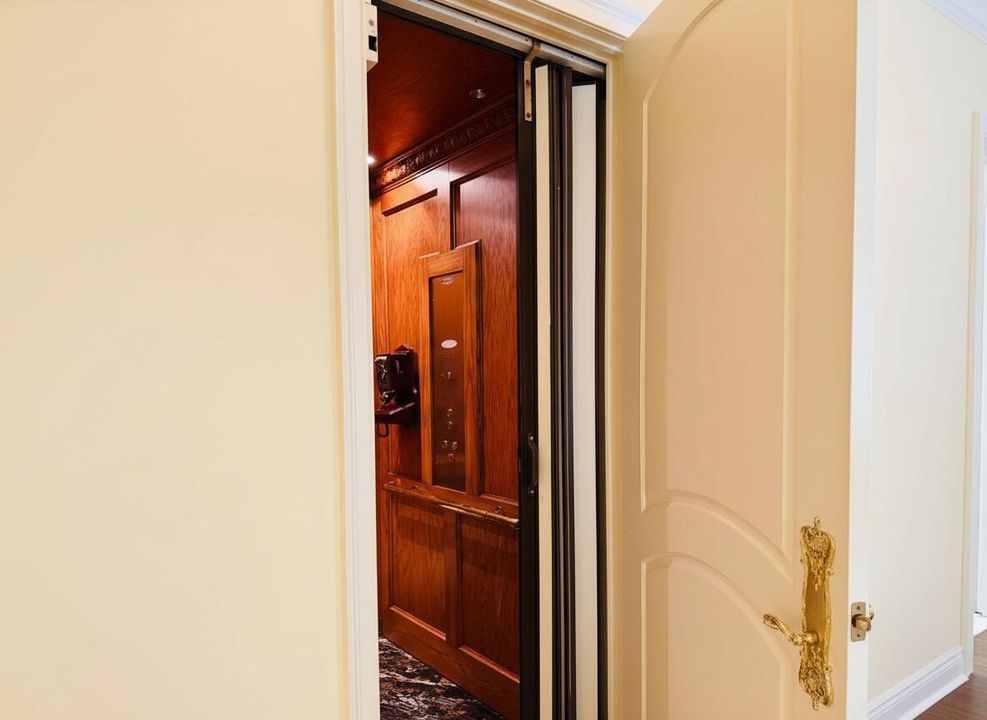 Elevator
