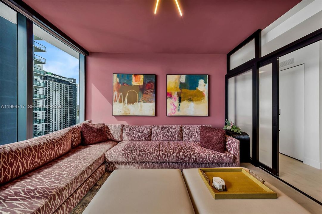 В аренду: $25,000 (4 спален, 5 ванн, 2584 Квадратных фут)