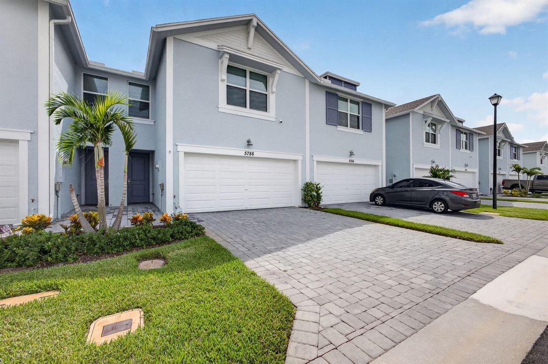 2-web-or-mls-5D1A8357