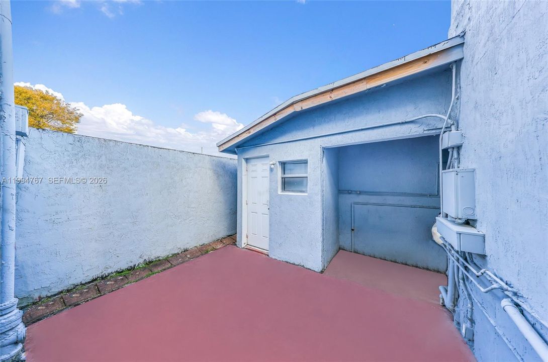 На продажу: $550,000 (0 спален, 0 ванн, 1926 Квадратных фут)