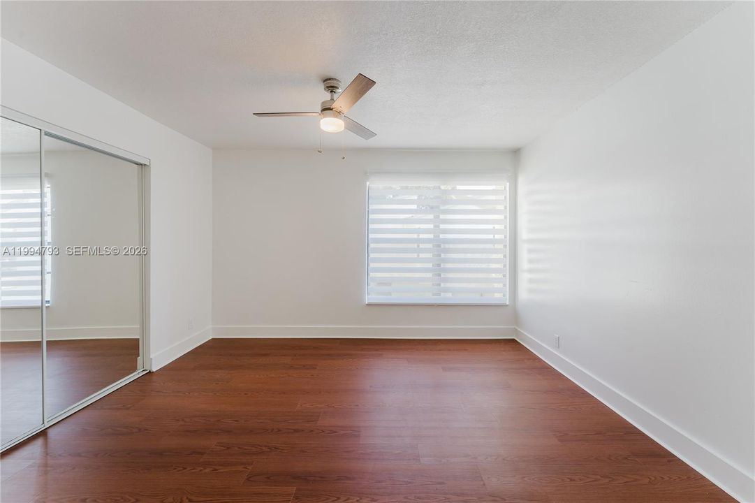 En Venta: $229,900 (2 camas, 2 baños, 1246 Pies cuadrados)