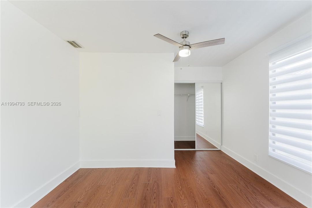 En Venta: $229,900 (2 camas, 2 baños, 1246 Pies cuadrados)