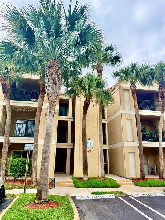 Active With Contract: $175,000 (1 beds, 1 baths, 780 Square Feet)