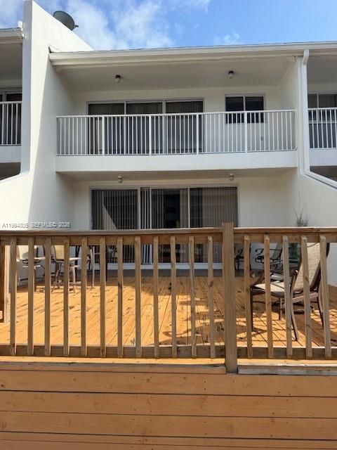 En Venta: $735,000 (3 camas, 2 baños, 1610 Pies cuadrados)