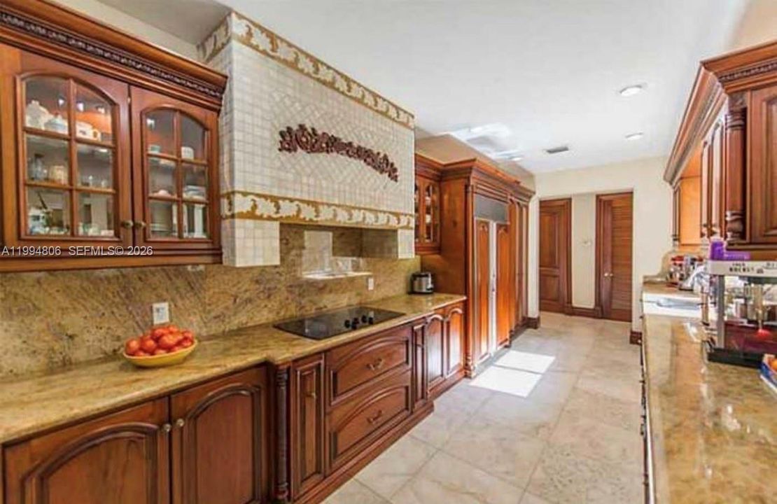 En Renta: $38,000 (5 camas, 5 baños, 6122 Pies cuadrados)