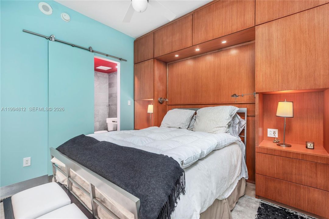 For Rent: $20,000 (3 beds, 3 baths, 2122 Square Feet)