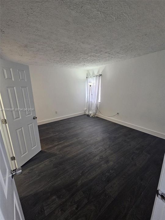 En Venta: $230,000 (2 camas, 2 baños, 890 Pies cuadrados)