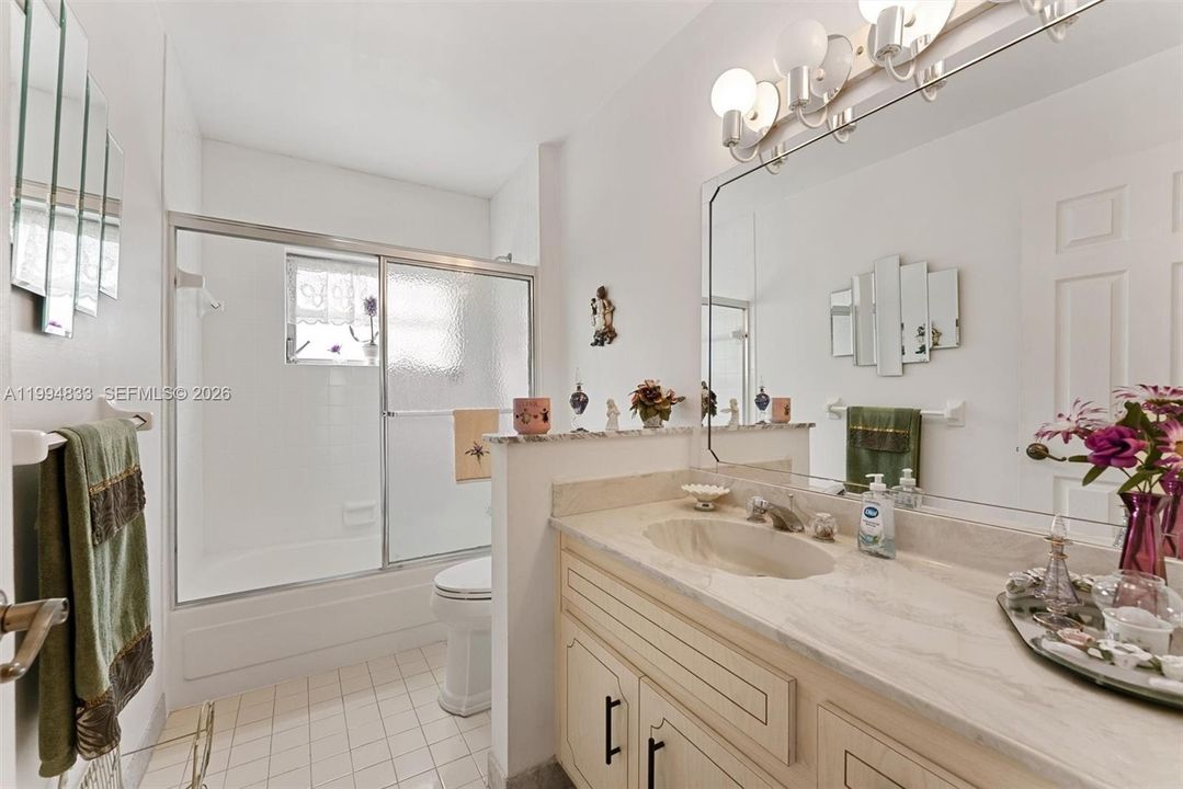 En Venta: $609,000 (3 camas, 2 baños, 1658 Pies cuadrados)