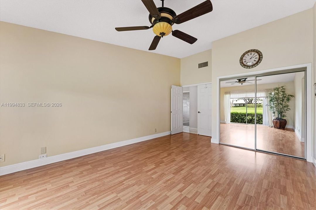 En Venta: $609,000 (3 camas, 2 baños, 1658 Pies cuadrados)