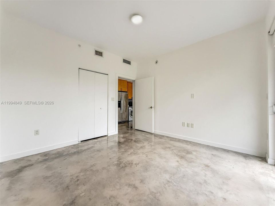 For Rent: $2,000 (1 beds, 1 baths, 525 Square Feet)