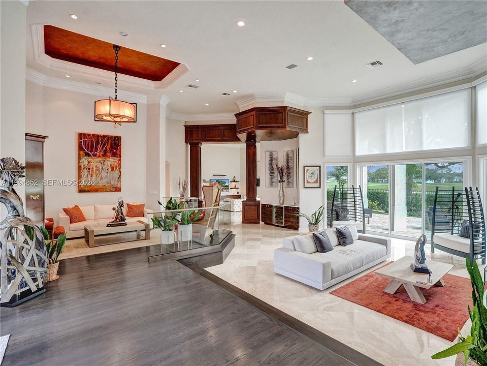 For Sale: $2,899,000 (5 beds, 4 baths, 4763 Square Feet)