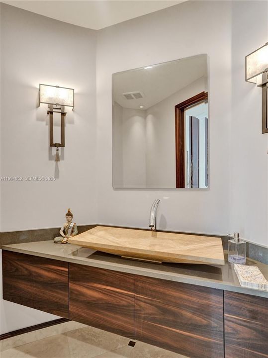For Sale: $2,899,000 (5 beds, 4 baths, 4763 Square Feet)