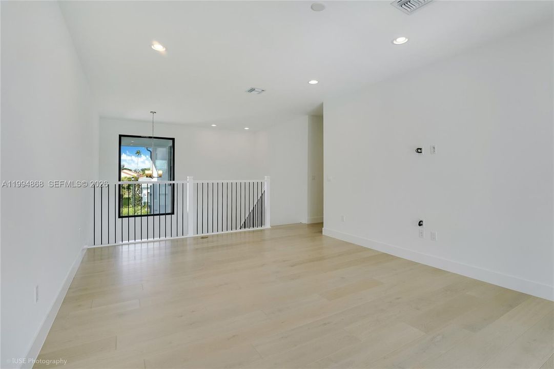 Недавно арендовано: $13,500 (5 спален, 5 ванн, 3659 Квадратных фут)
