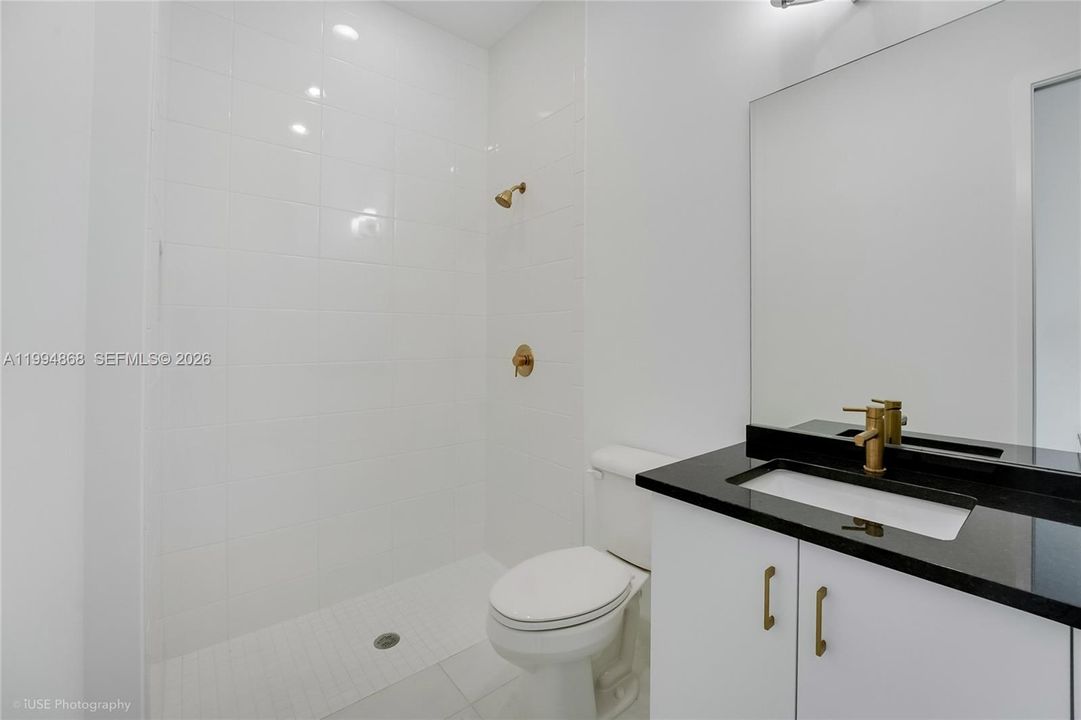 Недавно арендовано: $13,500 (5 спален, 5 ванн, 3659 Квадратных фут)