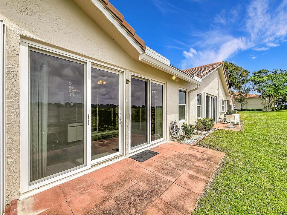 10954 Lakemore Lane-72