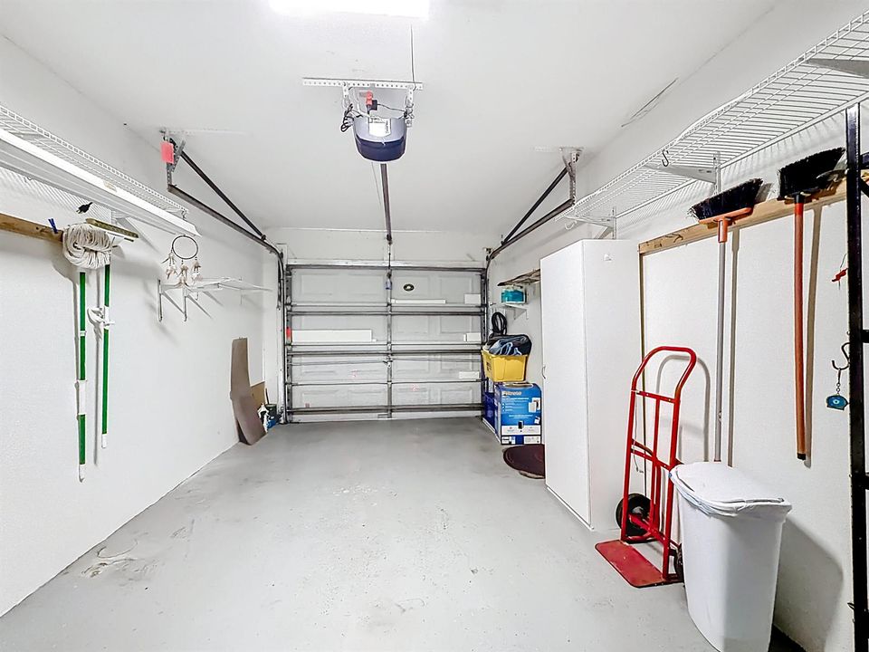 10954 Lakemore Lane-68
