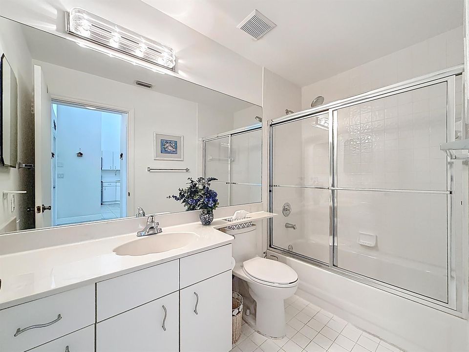 10954 Lakemore Lane-64